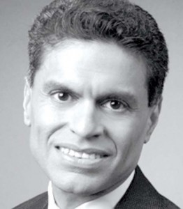 فرید ذکریا: ده سال است که اسرائیلی ها می گویند ایران یک سال با بمب اتمی فاصله دارد.