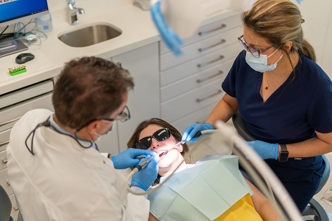 Pearl Dental Group : دندانپزشک زیبایی در نورث یورک تورنتو