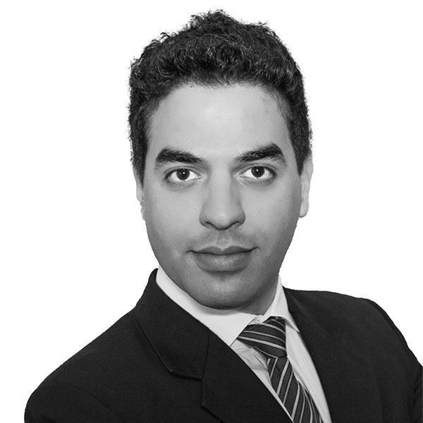بیوگرافی و اولویتهای بهروز آموزگار