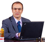 حسن خاصه خان مدیر شرکت رهتورز