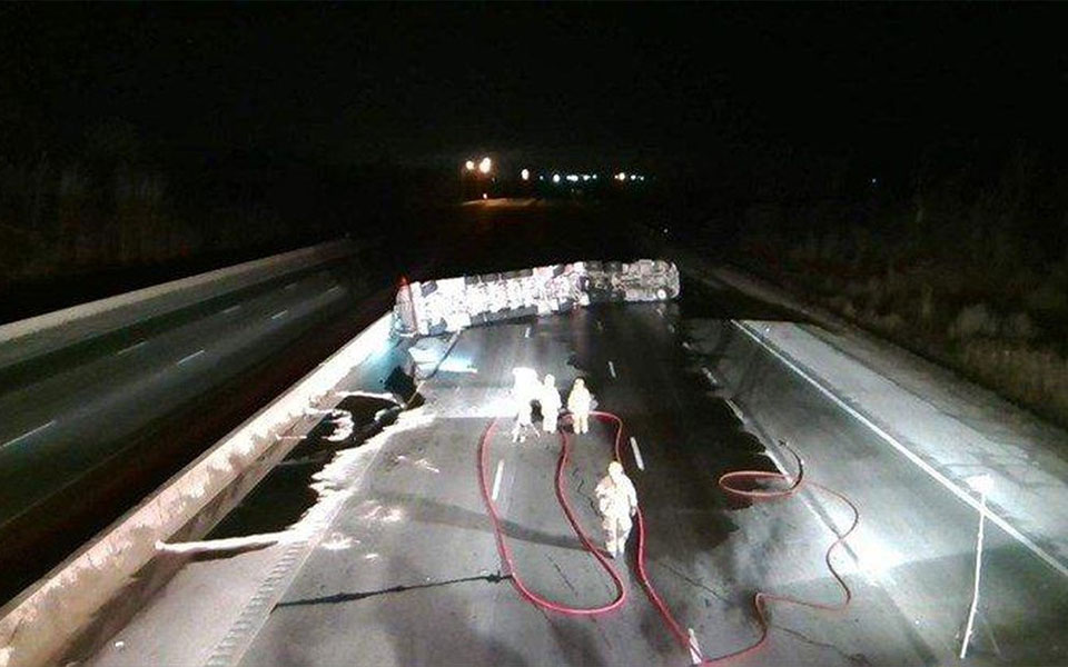 Provincial police say a truck carrying 50,000 litres of highly flammable fuel crashed on Highway 401. (OPP)